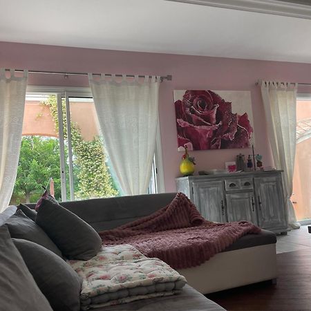 Villa Et Maisonnette Provencales كارْبُنْترا المظهر الخارجي الصورة