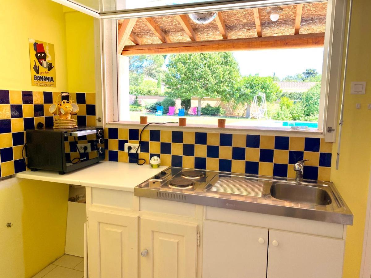 Villa Et Maisonnette Provencales كارْبُنْترا المظهر الخارجي الصورة