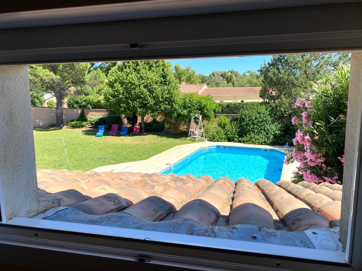 Villa Et Maisonnette Provencales كارْبُنْترا المظهر الخارجي الصورة